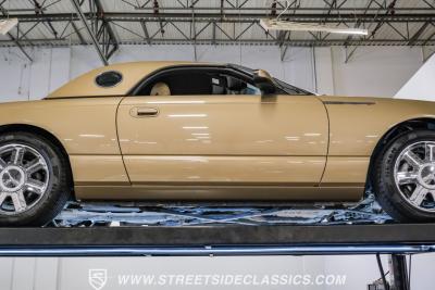 2005 Ford Thunderbird