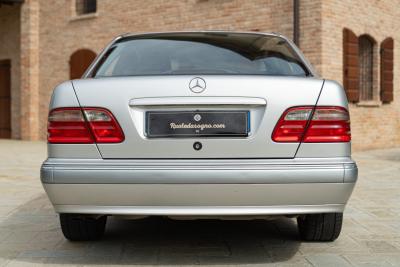 2000 Mercedes - Benz E430 V8