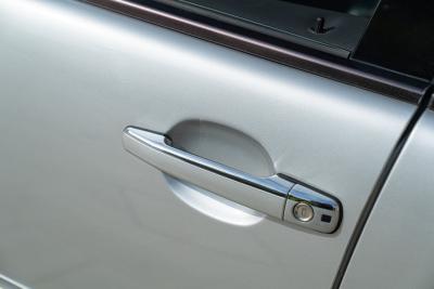 2000 Mercedes - Benz E430 V8