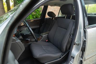 2000 Mercedes - Benz E430 V8