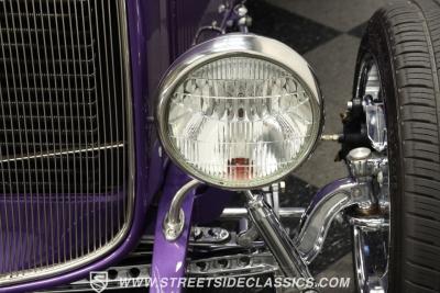 1932 Ford 5-Window Coupe