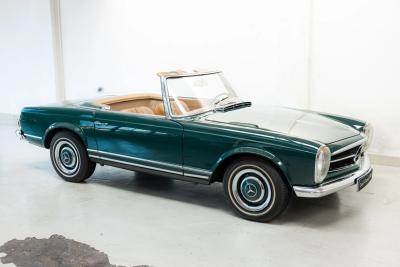 1967 Mercedes - Benz 250 SL &#039;Factory 5 Speed