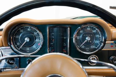 1967 Mercedes - Benz 250 SL &#039;Factory 5 Speed