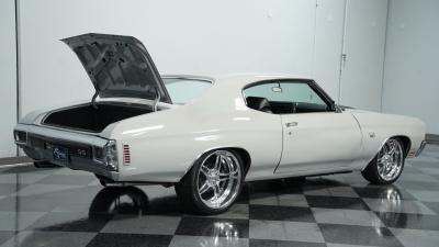 1970 Chevrolet Chevelle LS2 Restomod