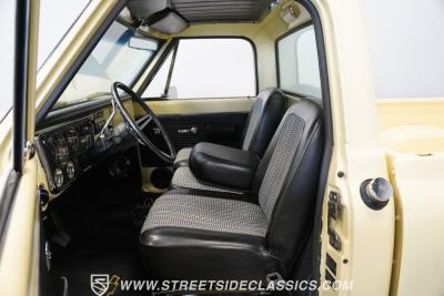 1969 Chevrolet C10 Big Window Restomod