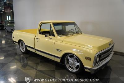 1969 Chevrolet C10 Big Window Restomod