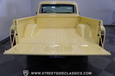 1969 Chevrolet C10 Big Window Restomod