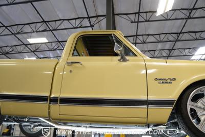 1969 Chevrolet C10 Big Window Restomod