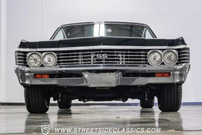 1967 Chevrolet Impala SS 572 Restomod