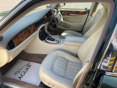 1998 Jaguar XJ Series