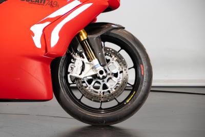 2004 Ducati 749 R