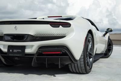 2025 Ferrari 296 GTS