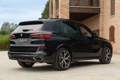 2019 BMW X5 M 50D