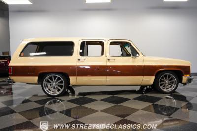 1987 GMC Suburban Custom