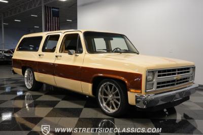 1987 GMC Suburban Custom