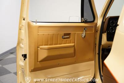 1987 GMC Suburban Custom