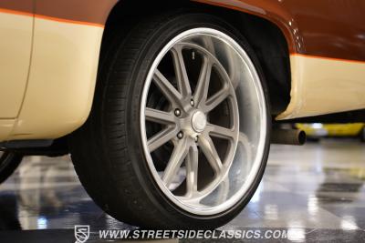 1987 GMC Suburban Custom