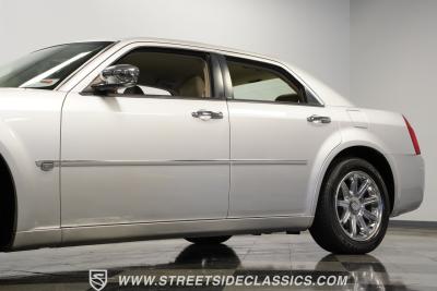 2005 Chrysler 300C