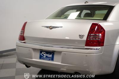 2005 Chrysler 300C