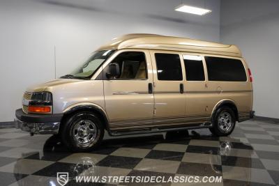 2006 Chevrolet 7 Passenger  Sherrod Conversion Van