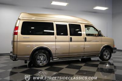 2006 Chevrolet 7 Passenger  Sherrod Conversion Van