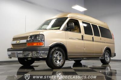 2006 Chevrolet 7 Passenger  Sherrod Conversion Van