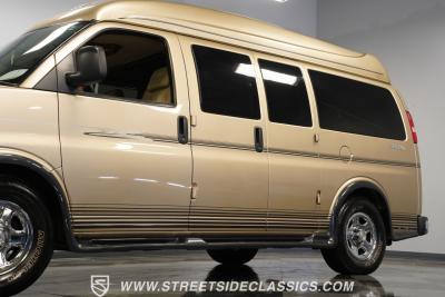 2006 Chevrolet 7 Passenger  Sherrod Conversion Van