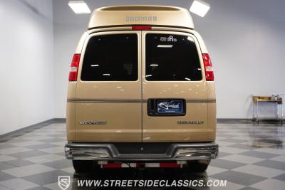 2006 Chevrolet 7 Passenger  Sherrod Conversion Van