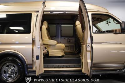 2006 Chevrolet 7 Passenger  Sherrod Conversion Van