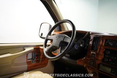 2006 Chevrolet 7 Passenger  Sherrod Conversion Van
