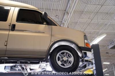 2006 Chevrolet 7 Passenger  Sherrod Conversion Van