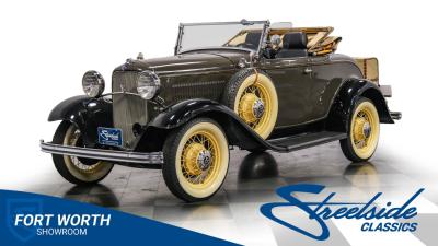 1932 Ford Model 18 V-8 Roadster Deluxe