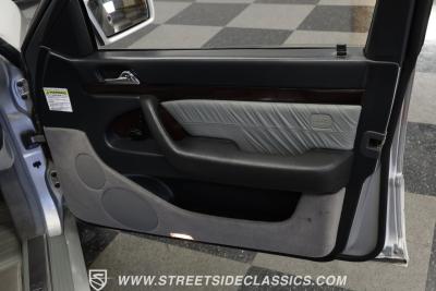 1999 Mercedes - Benz S500