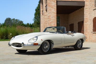 1968 Jaguar E-TYPE I&deg; SERIE 4.2 ROADSTER