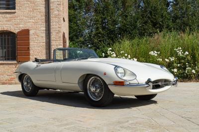 1968 Jaguar E-TYPE I&deg; SERIE 4.2 ROADSTER