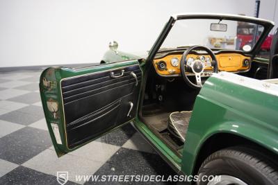 1964 Triumph TR4 Convertible Restomod