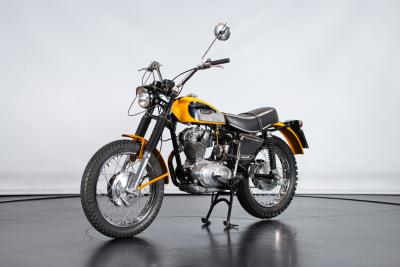 1971 Ducati 250 SCRAMBLER