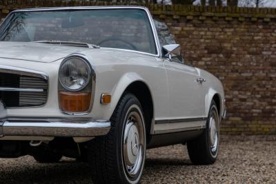 1970 Mercedes - Benz SL 280 Pagode
