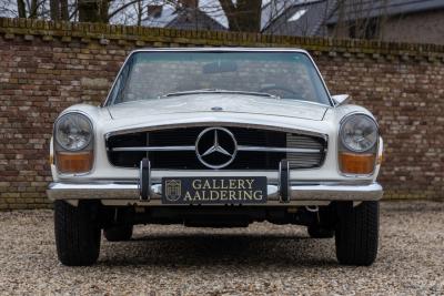 1970 Mercedes - Benz SL 280 Pagode