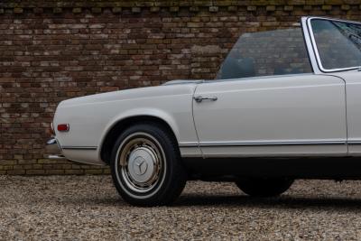 1970 Mercedes - Benz SL 280 Pagode