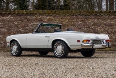 1970 Mercedes - Benz SL 280 Pagode