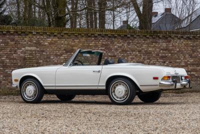 1970 Mercedes - Benz SL 280 Pagode