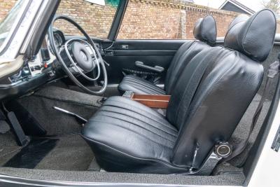 1970 Mercedes - Benz SL 280 Pagode