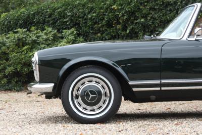 1970 Mercedes - Benz Mercedes Benz 280 SL Pagode &ldquo;MB Datenkarte correct&rdquo;