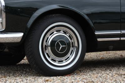 1970 Mercedes - Benz Mercedes Benz 280 SL Pagode &ldquo;MB Datenkarte correct&rdquo;