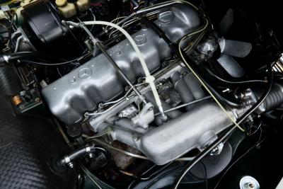 1970 Mercedes - Benz Mercedes Benz 280 SL Pagode &ldquo;MB Datenkarte correct&rdquo;