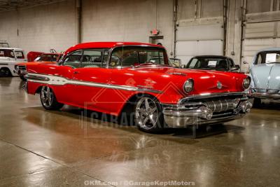 1957 Pontiac Chieftain