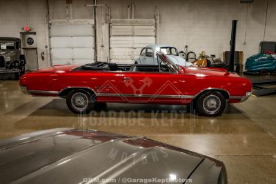 1965 Oldsmobile Cutlass 442 Convertible