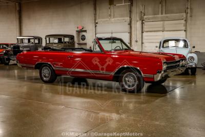 1965 Oldsmobile Cutlass 442 Convertible