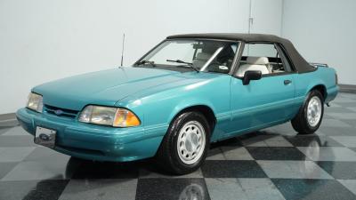 1992 Ford Mustang LX Convertible